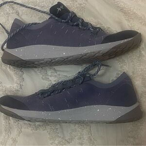 Chaco Women's Navy and Gray Low-Profile Athletic Sneakers
